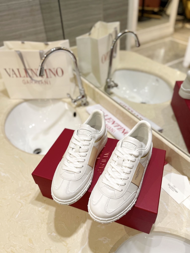 Valentino Sneakers